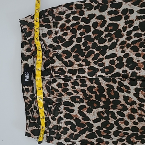 Paige Leopard Hoxton Ankle Raw Hem Jean EUC - Picture 9 of 16